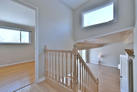 Tiny photo for 521 Michael Manor Mnr, Glenview, IL 60025 (MLS # 12530638)