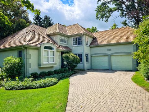 1761 Stanford Court Lake Forest IL 60045