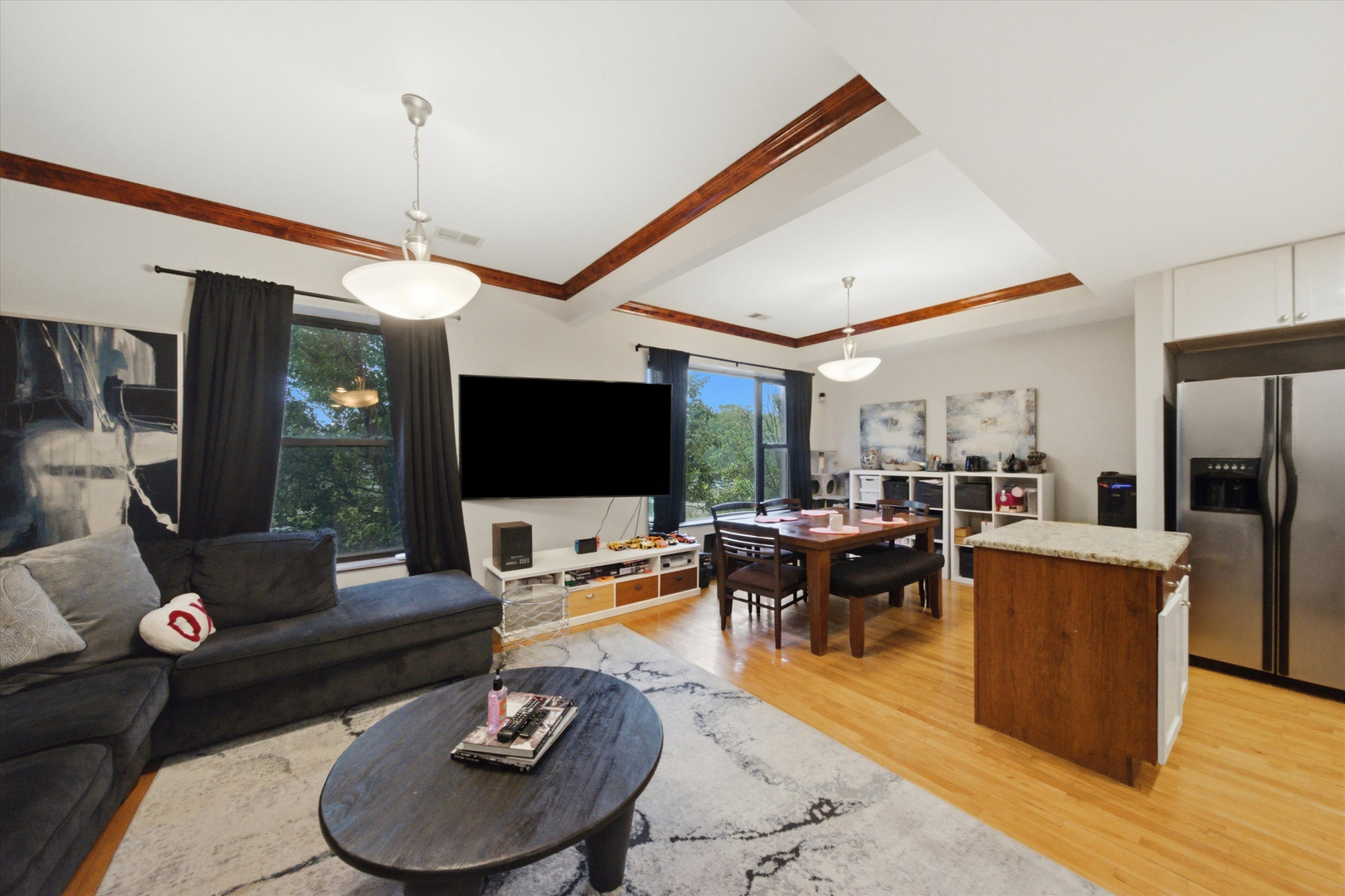 212 E 44th Street 3