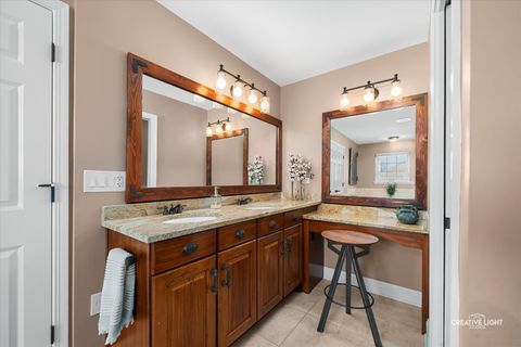 Tiny photo for 3534 Hidden Fawn Drive, Elgin, IL 60124 (MLS # 12639381)