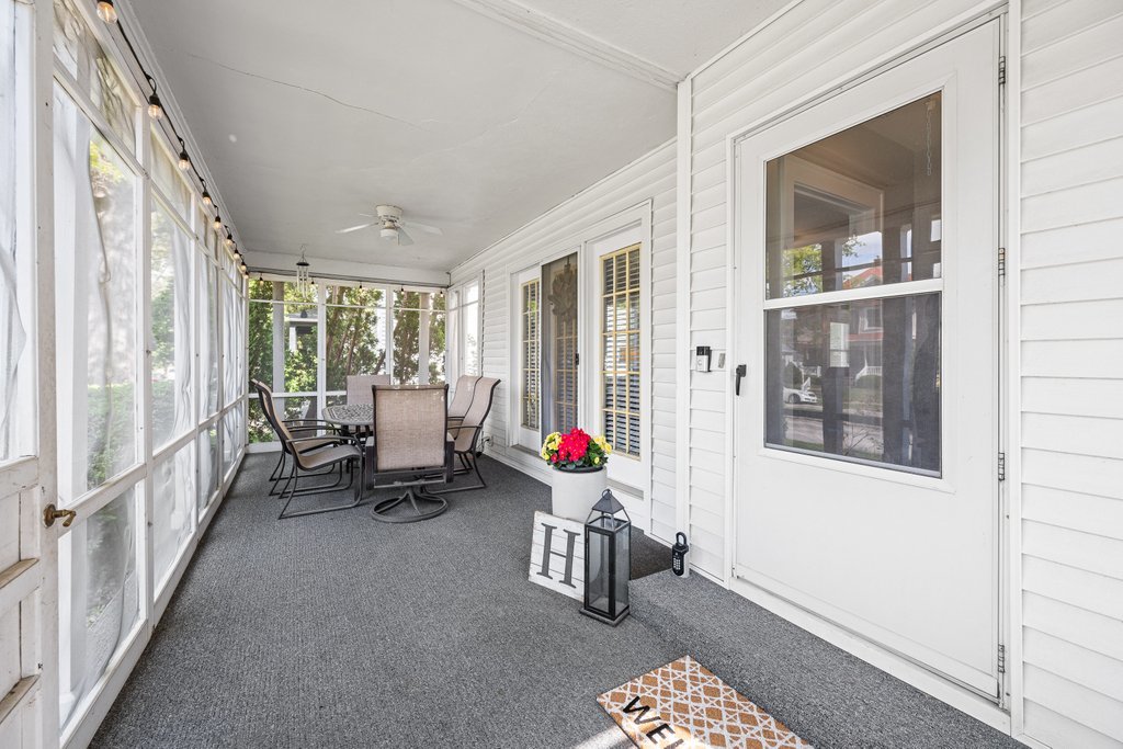 911 GRAND Court