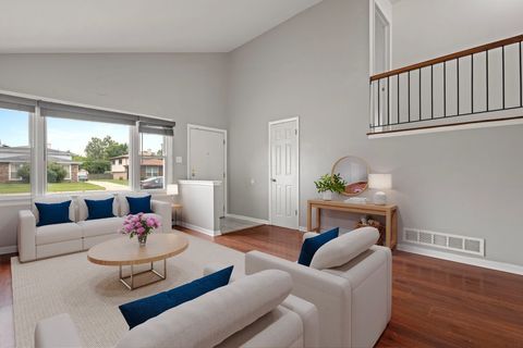 Tiny photo for 3907 168th Place, Country Club Hills, IL 60478 (MLS # 12455538)