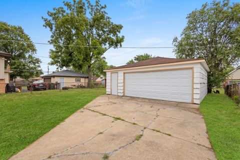 Tiny photo for 3907 168th Place, Country Club Hills, IL 60478 (MLS # 12455538)