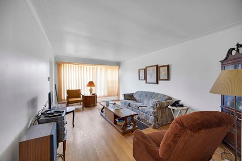 Tiny photo for 9018 S Ridgeland Avenue, Chicago, IL 60617 (MLS # 12507879)