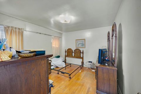 Tiny photo for 9018 S Ridgeland Avenue, Chicago, IL 60617 (MLS # 12507879)