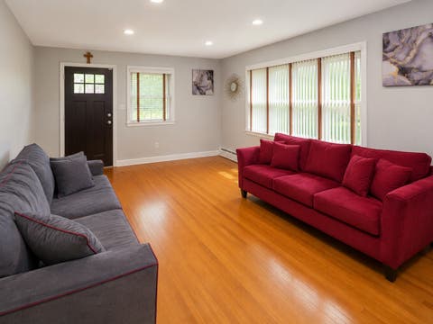 Tiny photo for 5568 W 96th Street, Oak Lawn, IL 60453 (MLS # 12701655)