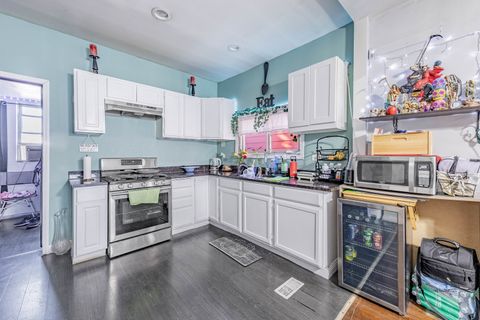 Tiny photo for 5731 S Hoyne Avenue, Chicago, IL 60636 (MLS # 12531376)