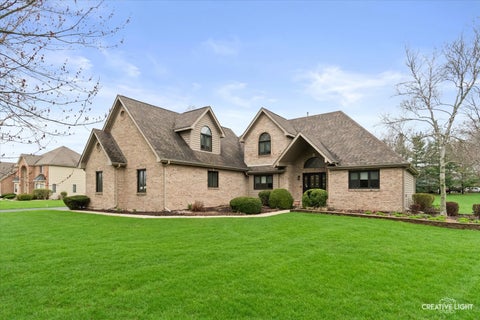 Photo of 5 W Royal Oaks Drive, Bristol, IL 60512 (MLS # 12613881)