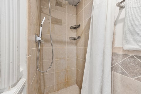 Tiny photo for 5623 Tennessee Avenue, Clarendon Hills, IL 60514 (MLS # 12793221)