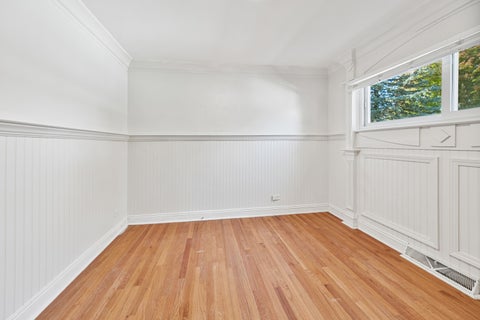Tiny photo for 5623 Tennessee Avenue, Clarendon Hills, IL 60514 (MLS # 12793221)