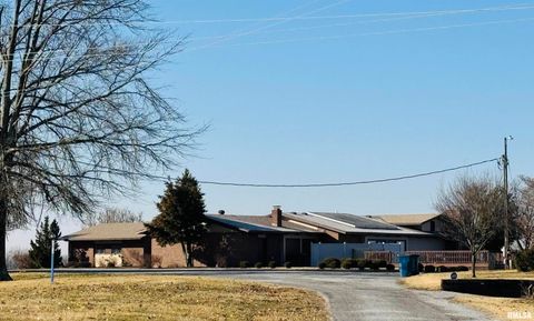 Tiny photo for 800 S GREEN Street, Anna, IL 62906 (MLS # EB456751)