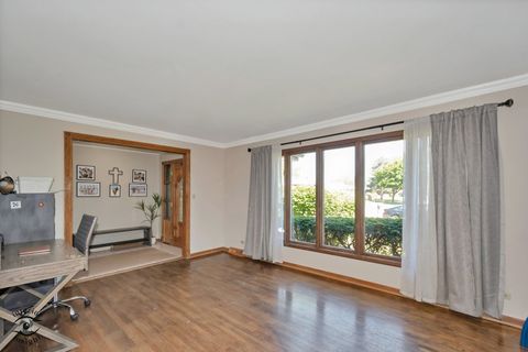 Tiny photo for 825 Walnut Drive, Darien, IL 60561 (MLS # 12645222)