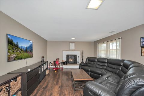 Tiny photo for 825 Walnut Drive, Darien, IL 60561 (MLS # 12645222)