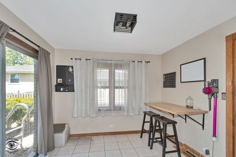 Tiny photo for 825 Walnut Drive, Darien, IL 60561 (MLS # 12645222)