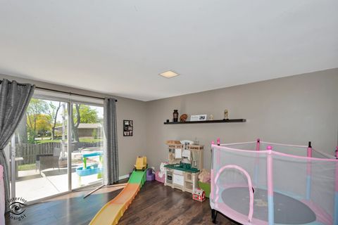 Tiny photo for 825 Walnut Drive, Darien, IL 60561 (MLS # 12645222)