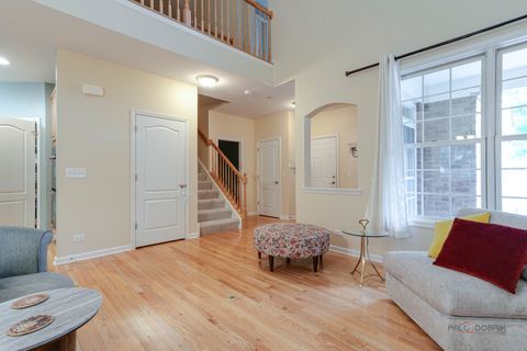 Tiny photo for 1834 Torrey Parkway, Libertyville, IL 60048 (MLS # 12485566)
