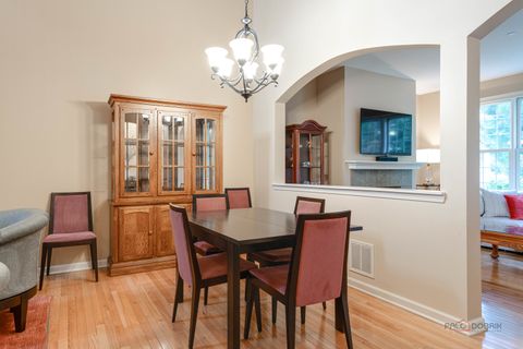 Tiny photo for 1834 Torrey Parkway, Libertyville, IL 60048 (MLS # 12485566)