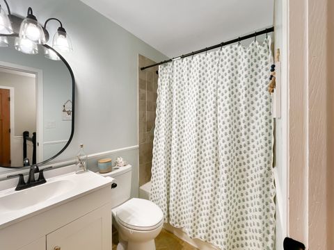 Tiny photo for 5401 W Winding Creek Drive, McHenry, IL 60050 (MLS # 12567169)