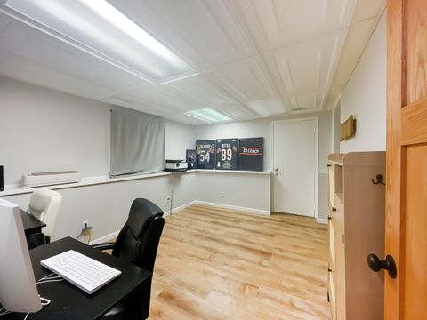 Tiny photo for 5401 W Winding Creek Drive, McHenry, IL 60050 (MLS # 12567169)