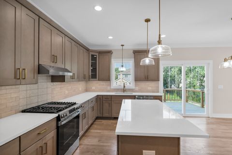 Tiny photo for 16546 Pear Avenue, Orland Park, IL 60462 (MLS # 12491388)