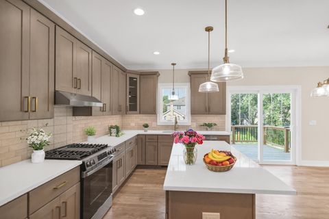 Tiny photo for 16546 Pear Avenue, Orland Park, IL 60462 (MLS # 12491388)