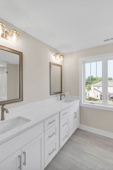 Tiny photo for 16546 Pear Avenue, Orland Park, IL 60462 (MLS # 12491388)