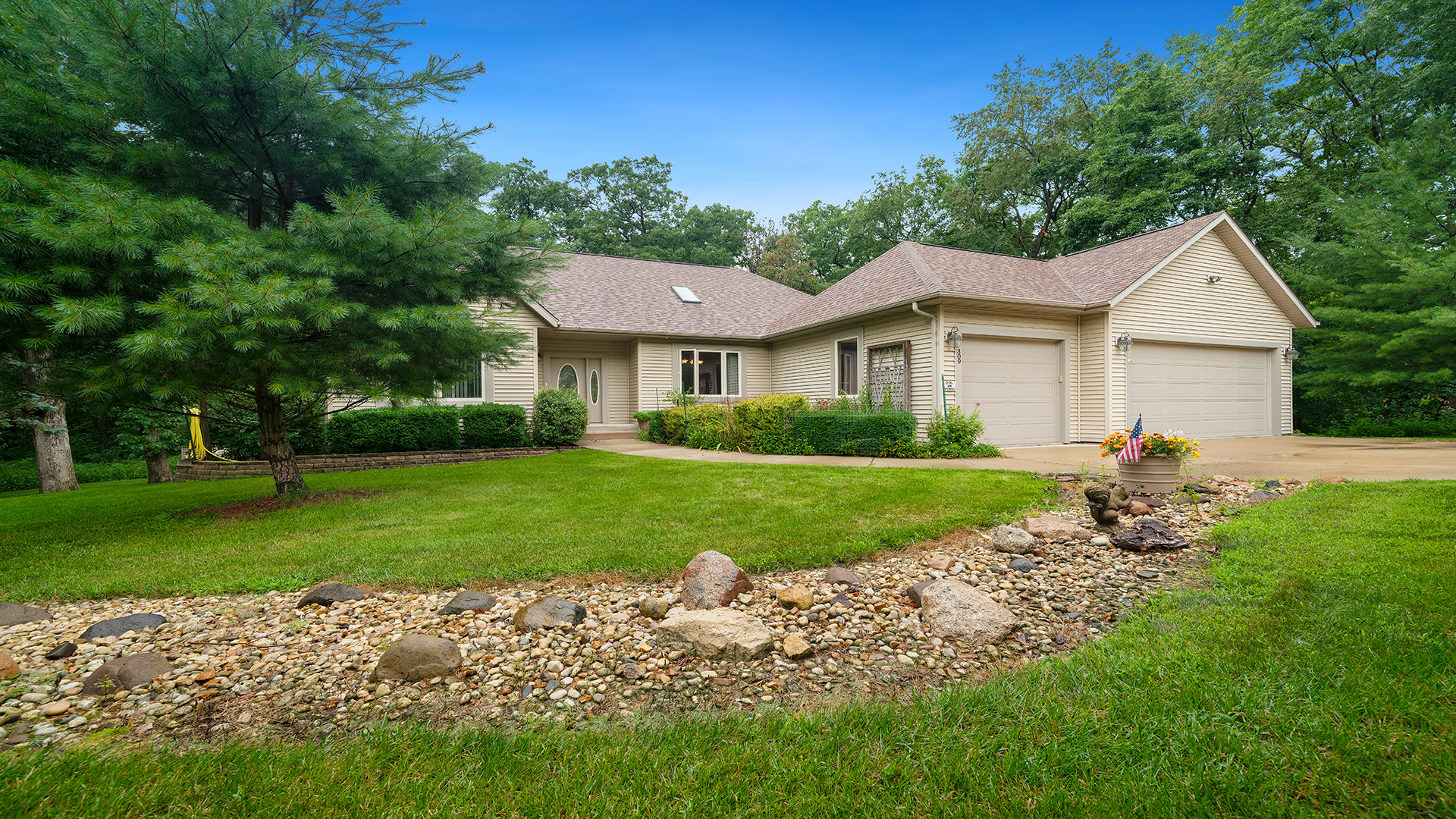 309 Saddlewood Circle