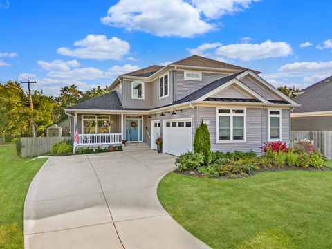Photo of 333 W Potomac Avenue, Lombard, IL 60148 (MLS # 12475688)