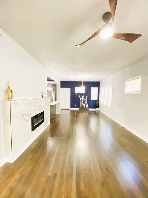 Tiny photo for 949 N Lockwood Avenue, Chicago, IL 60651 (MLS # 12532106)