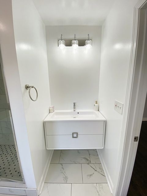 Tiny photo for 949 N Lockwood Avenue, Chicago, IL 60651 (MLS # 12532106)