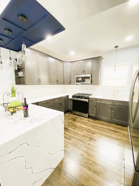 Tiny photo for 949 N Lockwood Avenue, Chicago, IL 60651 (MLS # 12532106)