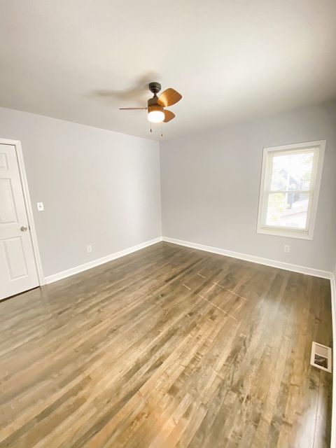 Tiny photo for 949 N Lockwood Avenue, Chicago, IL 60651 (MLS # 12532106)