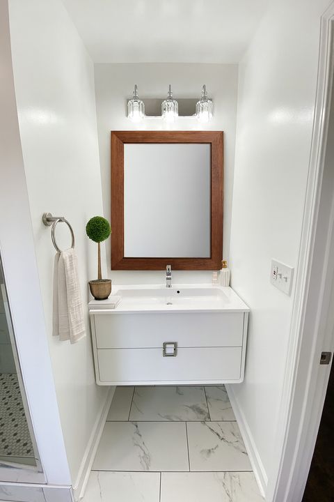 Tiny photo for 949 N Lockwood Avenue, Chicago, IL 60651 (MLS # 12532106)