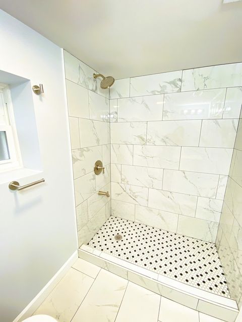 Tiny photo for 949 N Lockwood Avenue, Chicago, IL 60651 (MLS # 12532106)