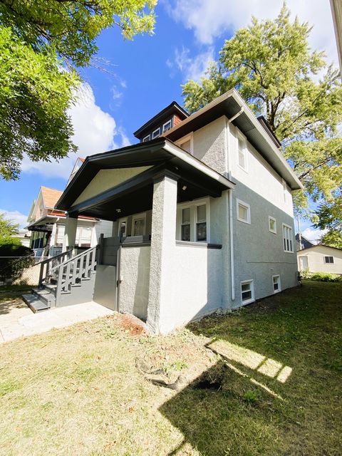 Tiny photo for 949 N Lockwood Avenue, Chicago, IL 60651 (MLS # 12532106)