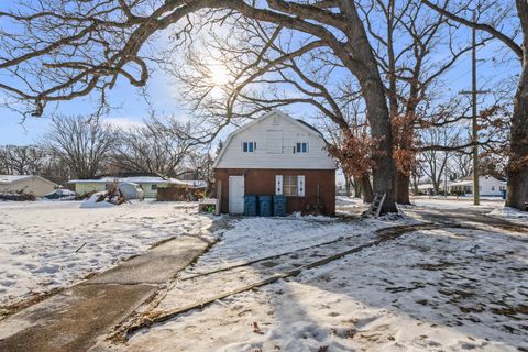 Tiny photo for 3202 Archer Drive, East Moline, IL 61244 (MLS # 12597072)