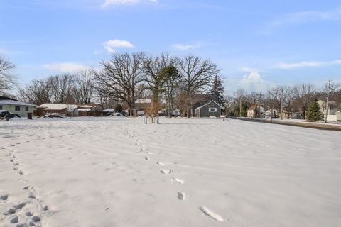 Tiny photo for 3202 Archer Drive, East Moline, IL 61244 (MLS # 12597072)