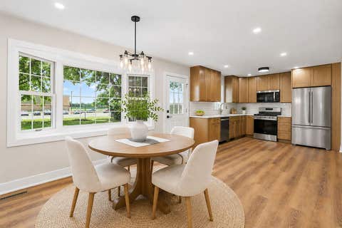 Tiny photo for 619 Dartmoor Drive, Crystal Lake, IL 60014 (MLS # 12727853)