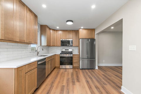 Tiny photo for 619 Dartmoor Drive, Crystal Lake, IL 60014 (MLS # 12727853)