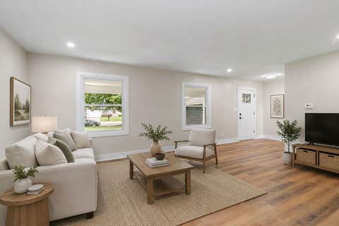 Tiny photo for 619 Dartmoor Drive, Crystal Lake, IL 60014 (MLS # 12727853)