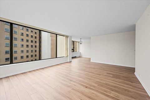 Tiny photo for 2800 N Lake Shore Drive #1317, Chicago, IL 60657 (MLS # 12546276)