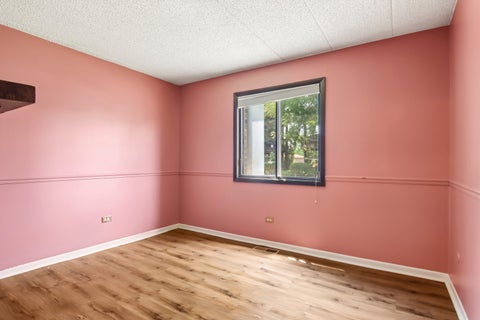 Tiny photo for 9555 Southwest Highway #1S, Oak Lawn, IL 60453 (MLS # 12774422)