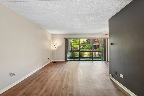 Tiny photo for 9555 Southwest Highway #1S, Oak Lawn, IL 60453 (MLS # 12774422)