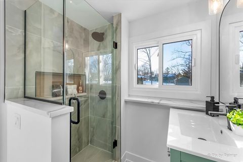 Tiny photo for 1004 S Grove Avenue, Barrington, IL 60010 (MLS # 12560775)