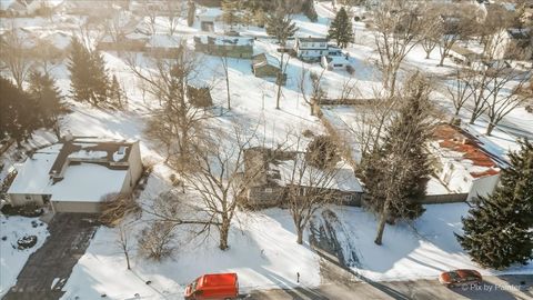 Tiny photo for 1004 S Grove Avenue, Barrington, IL 60010 (MLS # 12560775)