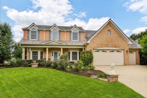 Photo of 1097 Belter Drive, Wheaton, IL 60189 (MLS # 12745099)