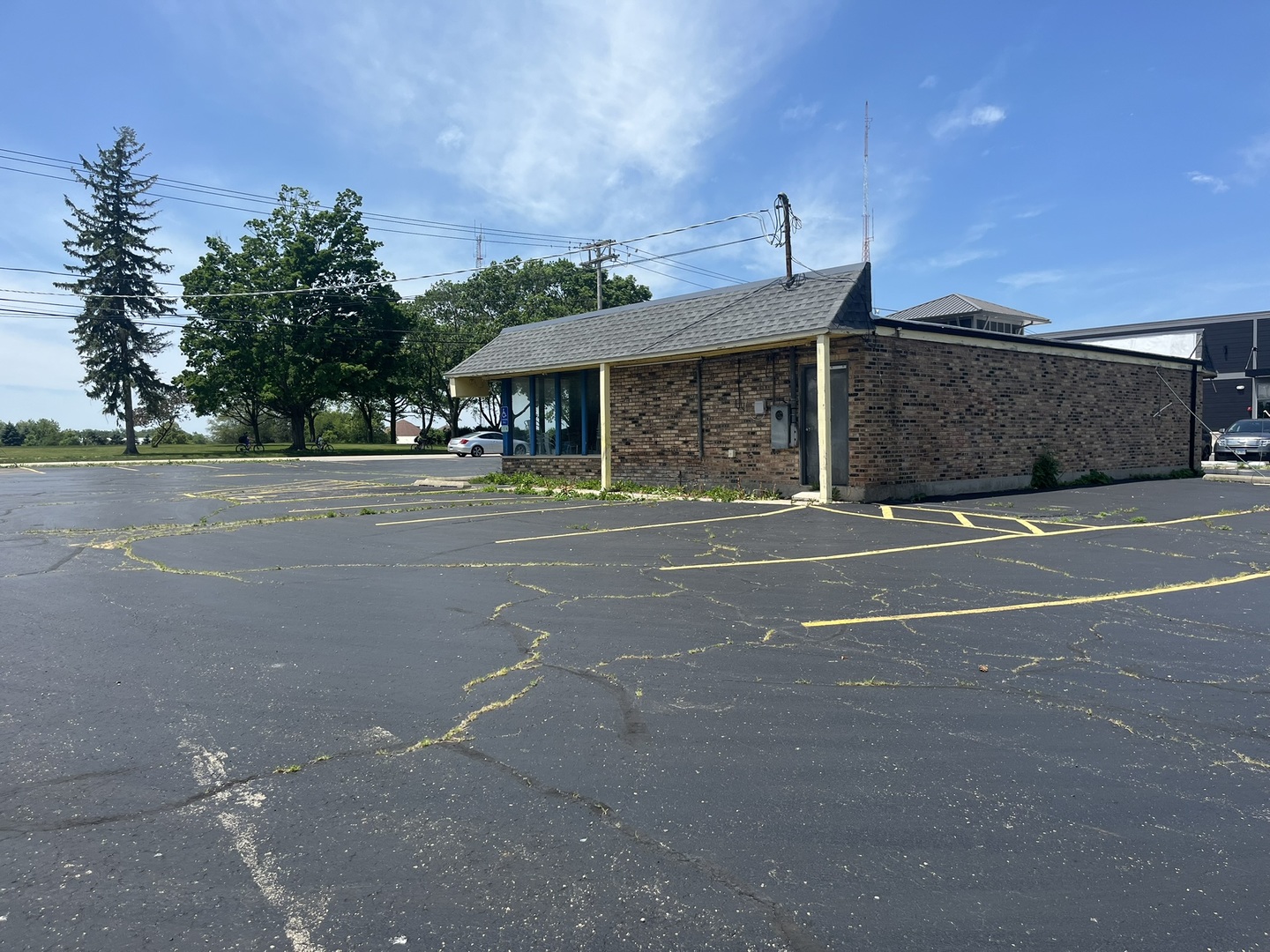 1124 N Milwaukee Avenue