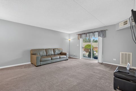 Tiny photo for 1 Bloomingdale Place #207, Bloomingdale, IL 60108 (MLS # 12750036)