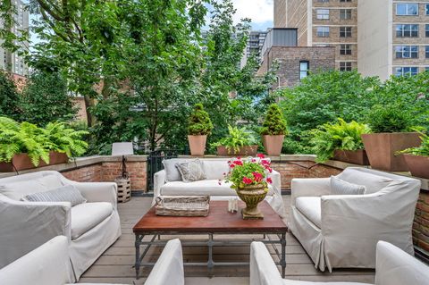 Tiny photo for 55 E ELM Street, Chicago, IL 60611 (MLS # 12527736)