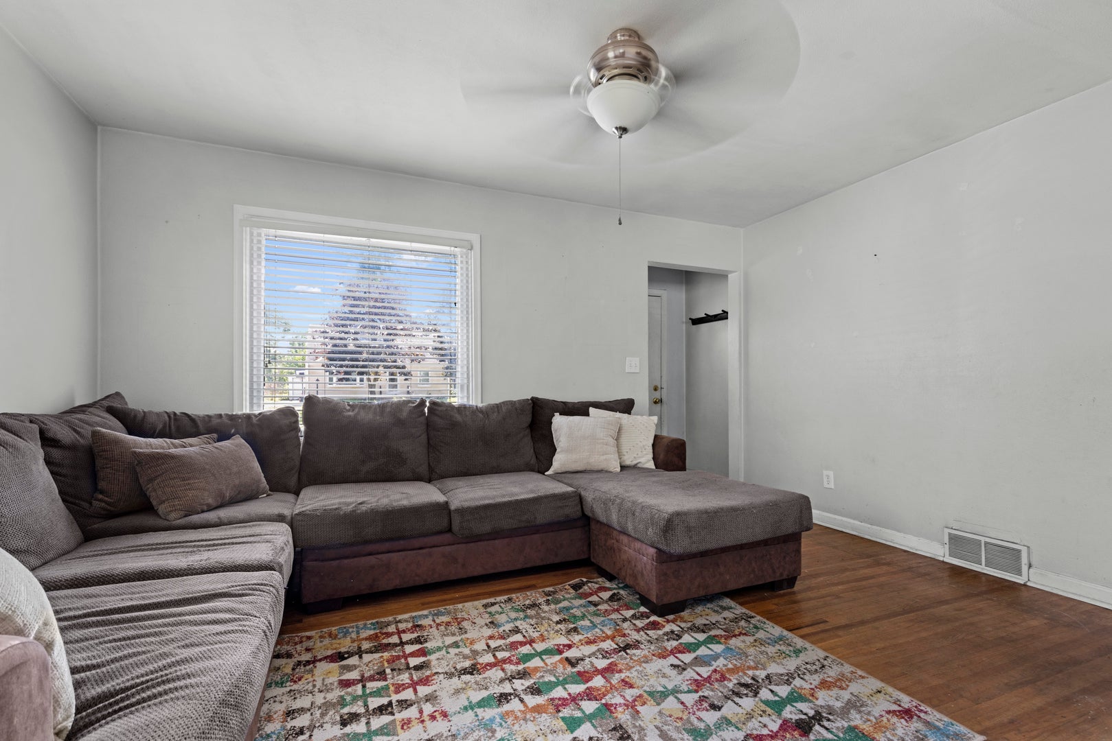 2223 Van Wie Avenue